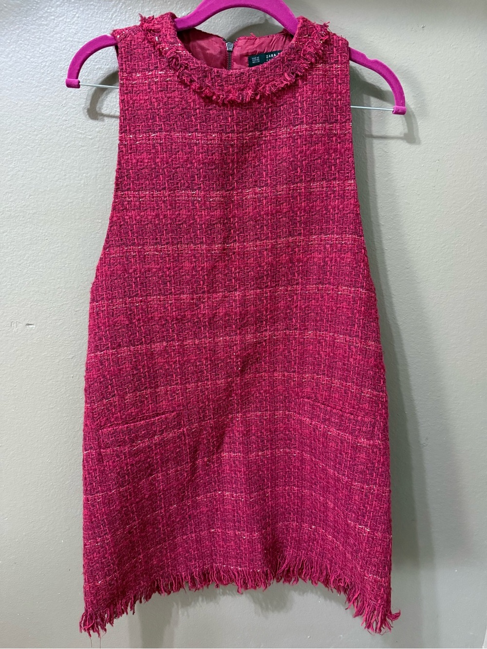 Zara Basic Red Tweed Sleeveless Shift Dress in Fuchsia with Pockets